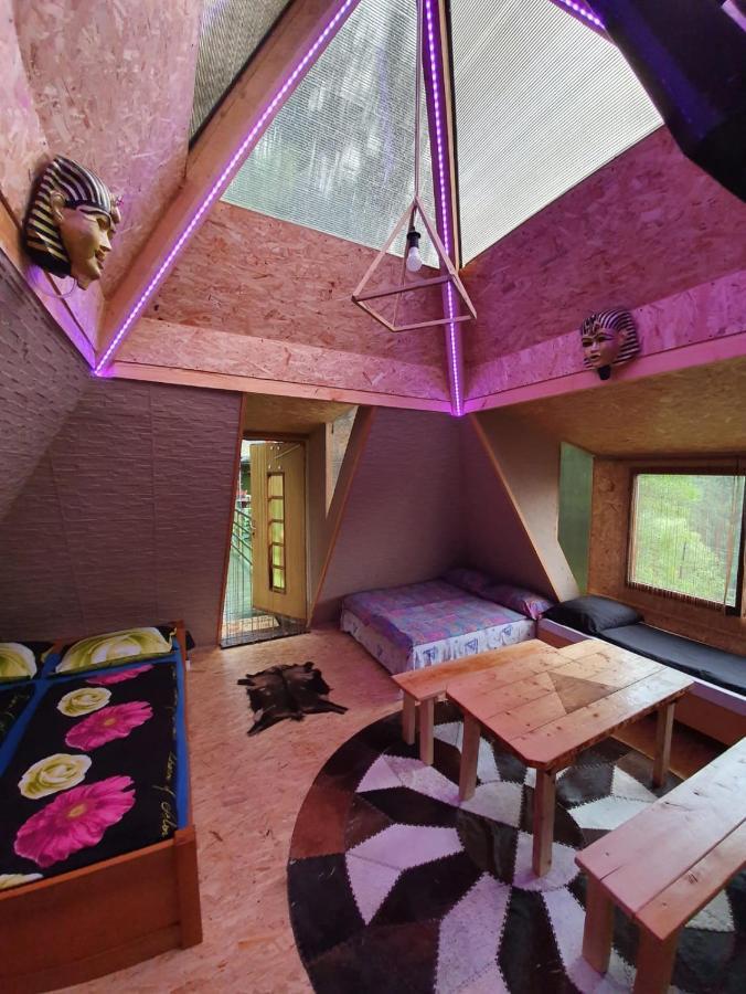 Pyramid Villa Visoko Eksteriør bilde